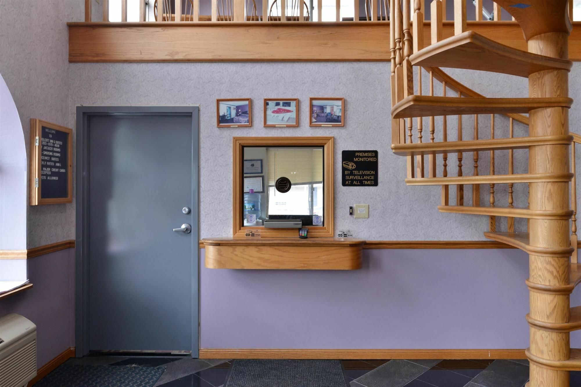 Americas Best Value Inn & Suites Wolcott エクステリア 写真